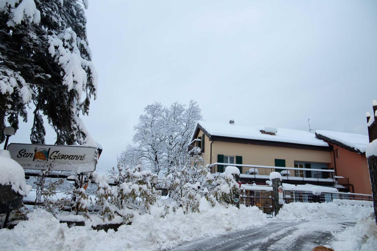 Albergo San Giovanni Сасело Екстериор снимка